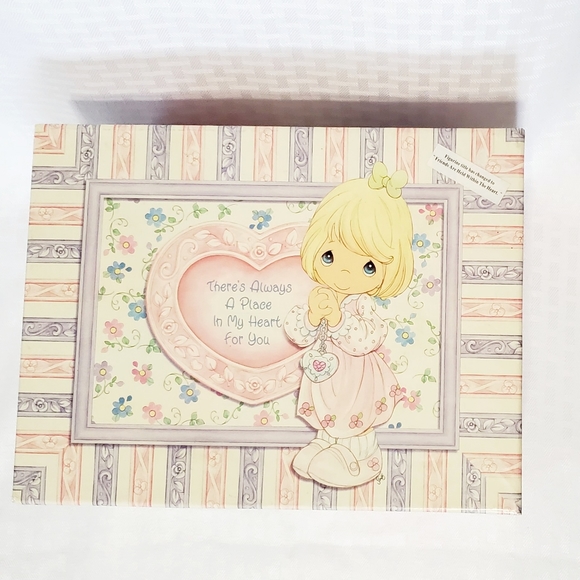 Precious  Moments  There's  Always  A  Place  In  My  Heart  Set - Picture 14 of 14